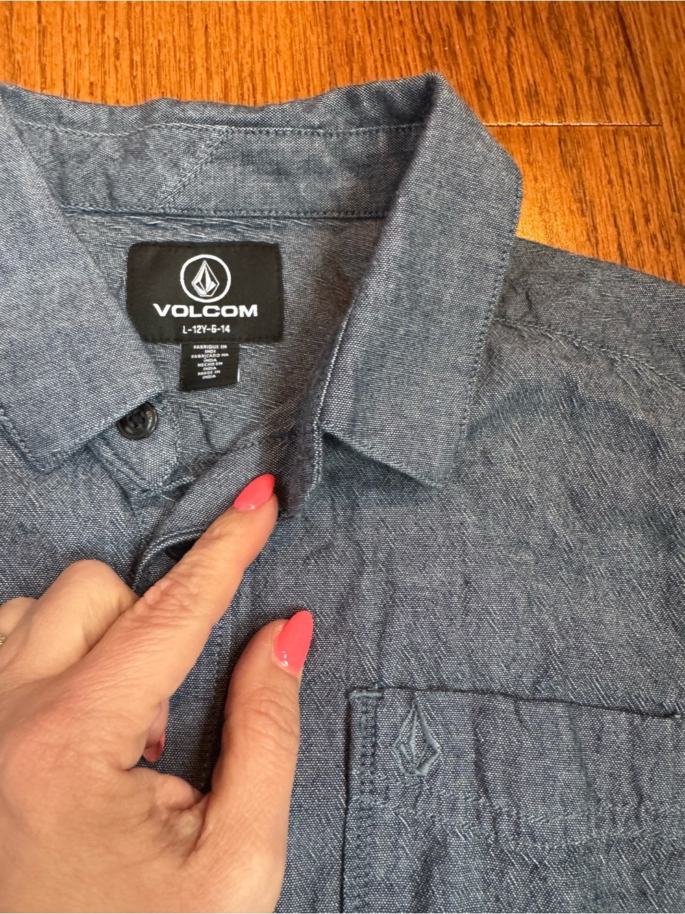Boy’s Volcom Short Sleeve Button-Up Cotton Shirt Blue Sz L 12Y - Picture 2 of 3